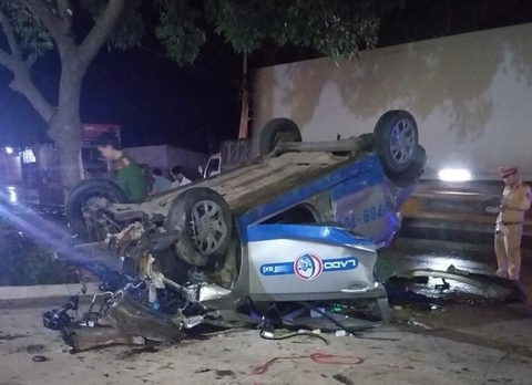 Lâm Đồng: Tài xế taxi vụ tai nạn khiến 3 người chết có nồng độ cồn gấp hơn 4 lần quy định
