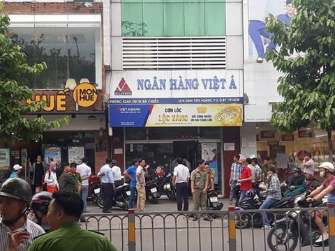 Nghi phạm cướp ngân hàng ở Bình Thạnh là đôi nam nữ