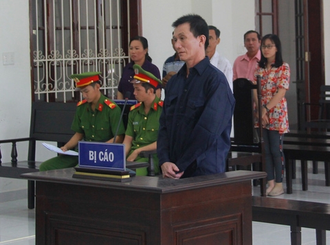 Người đàn ông lên kế hoạch giết bạn vì yêu đơn phương vợ bạn