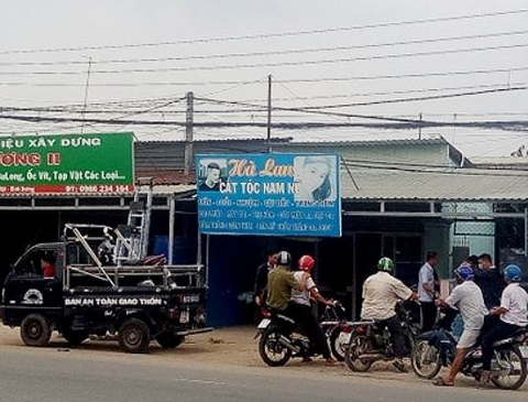 Vờ vào cắt tóc rồi dùng dao đâm nữ chủ tiệm gục tại chỗ