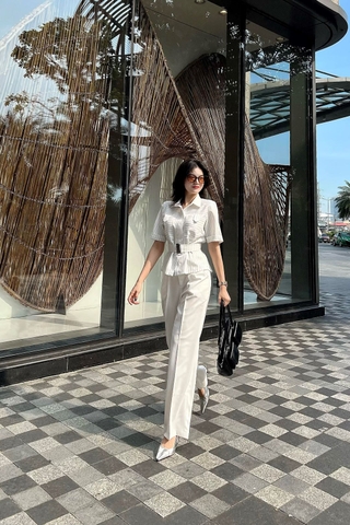 Áo sơ mi sọc trắng phối kèm dây nịt - A0783