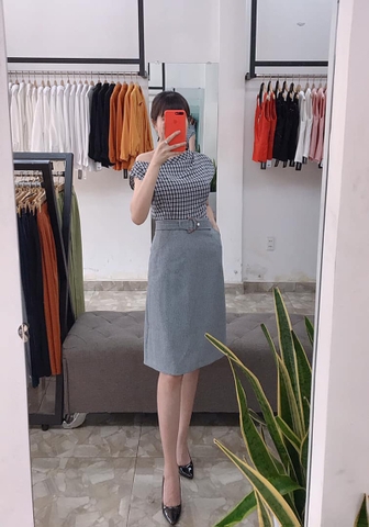 V0076 - Chân Váy Chữ A Xám + Belt