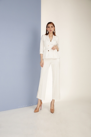 A0366 - Áo Vest Trắng Sọc 4 Nút