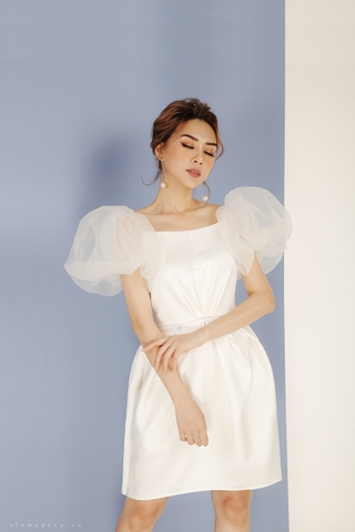 D0177 - Đầm Mây Trắng Chữ