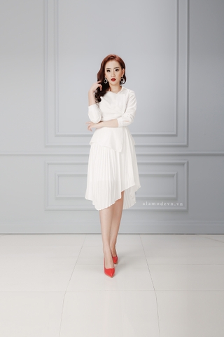 D0197 - Đầm trắng xòe xếp ly