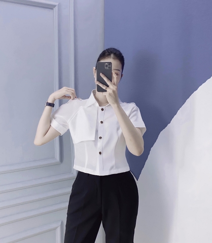 Áo crop trắng manto - A0446
