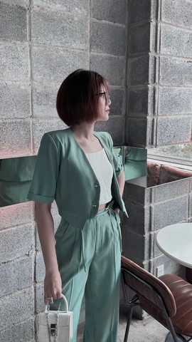 Áo Vest crop không lá cổ màu Xanh Mint - A0615