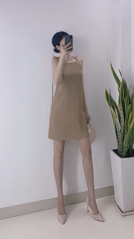 Đầm hai dây cổ yếm - D0205