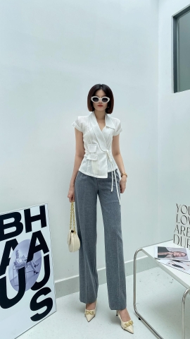 Áo sơ mi cổ vest cách điệu - A0624