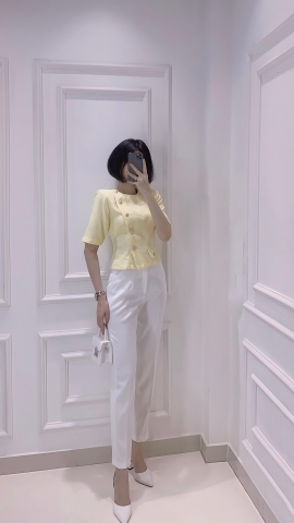 Áo kiểu cổ tròn tay ngắn Tweed - A0548