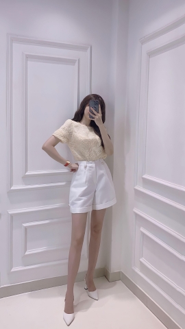 Áo kiểu cổ tròn tay phồng - A0567