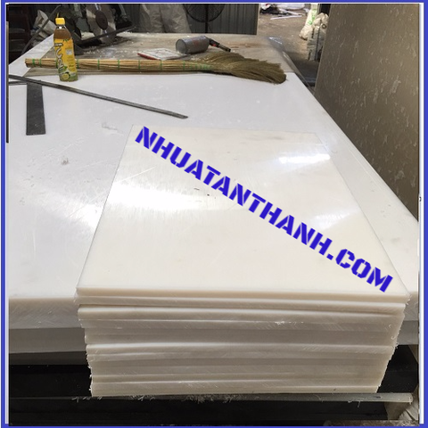 THỚT NHỰA PE TRẮNG 600X400X12 MM