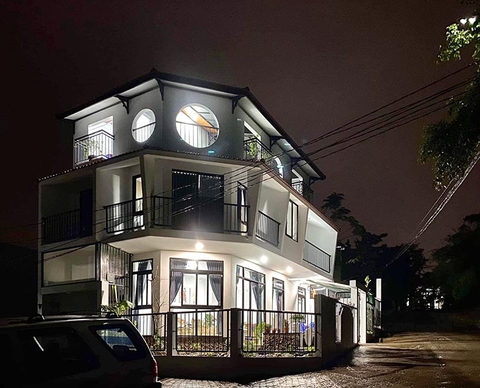 Tư vấn thiết kế nhà lô góc 3 tầng theo phong cách tối giản