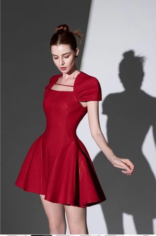 Đầm dáng xòe ngắn cúp ngực tay con phối dây ngang (Trắng)