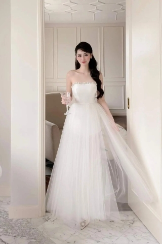 Đầm dự tiệc dáng dạ hội xòe cúp ngực đính đá phối lưới Alvin Store 1606