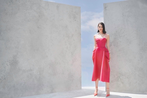 Đầm xòe dáng dài cúp ngực phối dây tùng phồng