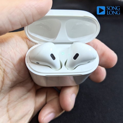 APPLE AIRPODS 2 (FULLBOX LIKE NEW)