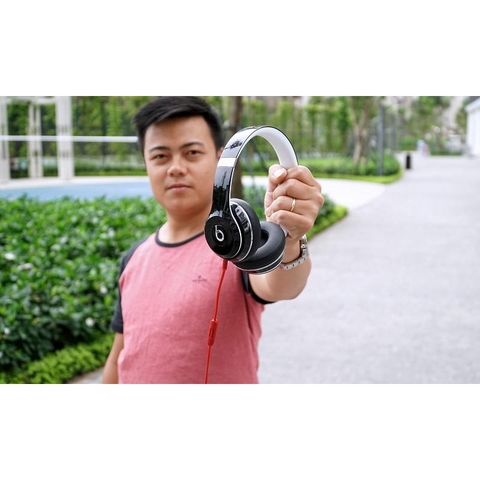 Beats Solo 2 (Like new)