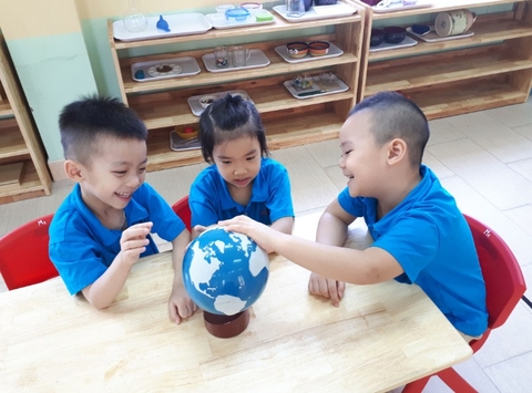 Biểu phí lớp Montessori hệ cơ bản