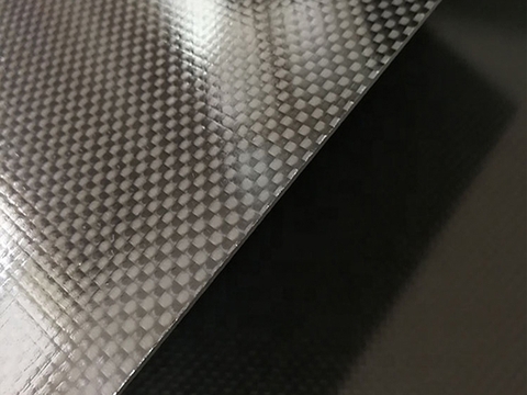 Tấm Carbon Fiber Là Gì?