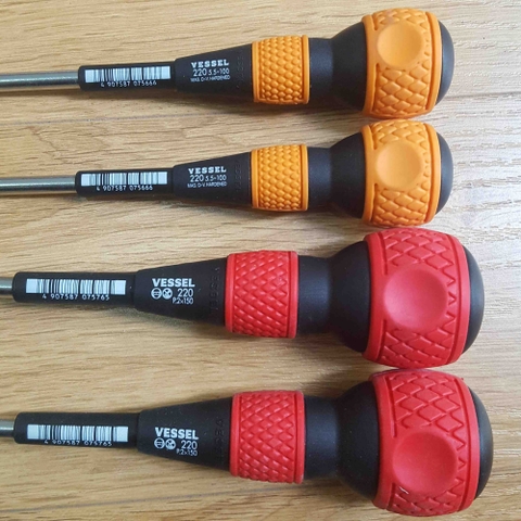 Tô vít tay cầm tròn Vessel - #seri 220 (Ball Grip Screwdriver)