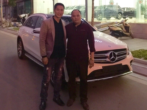 Mercedes Benz GLC300 2017 12A-345.xx