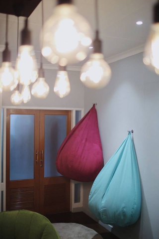 Bạn có biết vì sao ghế hạt xốp lại được ưa chuộng đến vậy