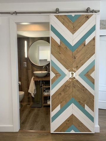 CỬA LÙA GỖ HOẠ TIẾT RETRO