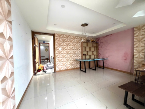 401-39 giá 6.5tr 2 Phòng Ngủ - Ban Công Lớn