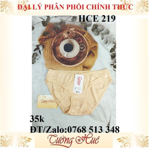 Quần lót nữ Cosy HCE 219 cotton trơn lưng cao vừa.