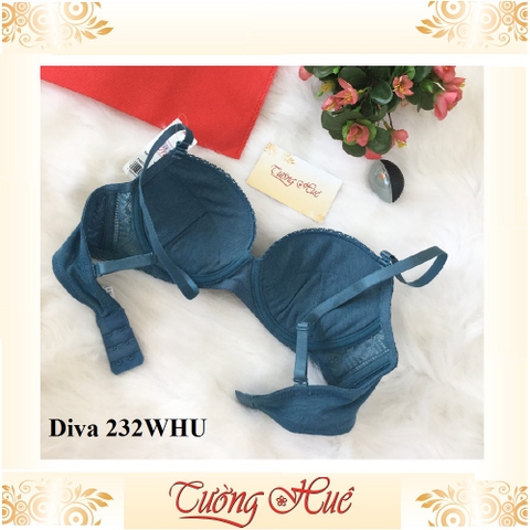 SALE SALE SALE - Áo lót nữ Triumph Diva 232 WHU ren cúp bầu ngang.