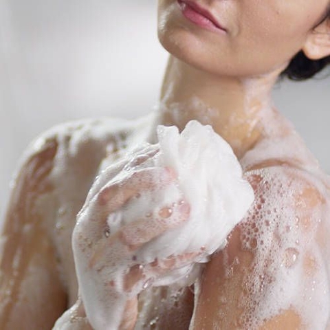 Sữa Tắm Dưỡng Ẩm Olay Body Wash Nhiều Mùi Lựa Chọn - 650ml