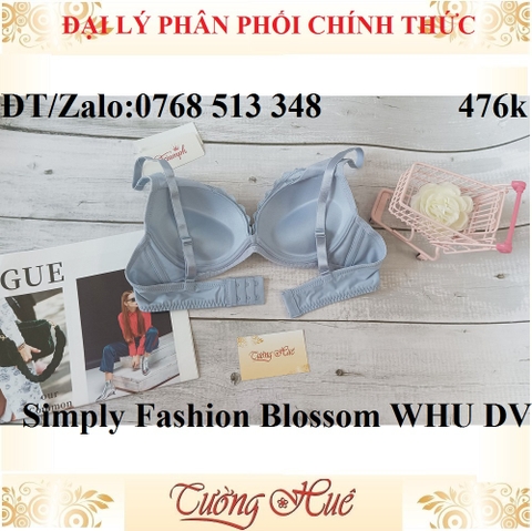 Áo lót nữ Triumph Simply Fashion Blossom WHU DV nâng ren xẻ V sâu.