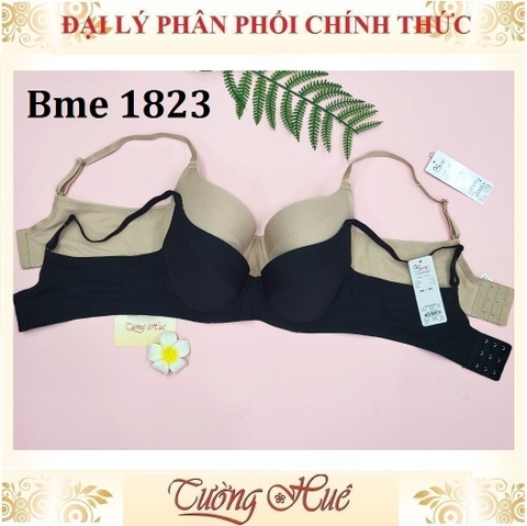 Áo Lót Nữ Thái Lan Wacoal Bme ME 1823 Có Gọng Trơn Mút Mỏng 3 Móc Cài.