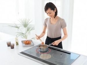 Bếp điện từ Chefs có nguy hiểm không ?