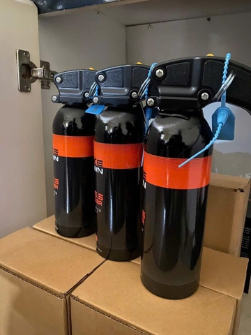 Bình xịt cay Takedown USA phòng trộm cướp trong ngôi nhà của bạn