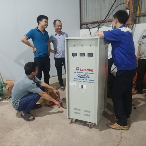 Ổn Áp 100KVA 3 Pha Litanda Dải 160V-430V Đồng Hồ Số Led Giá Bao Nhiêu