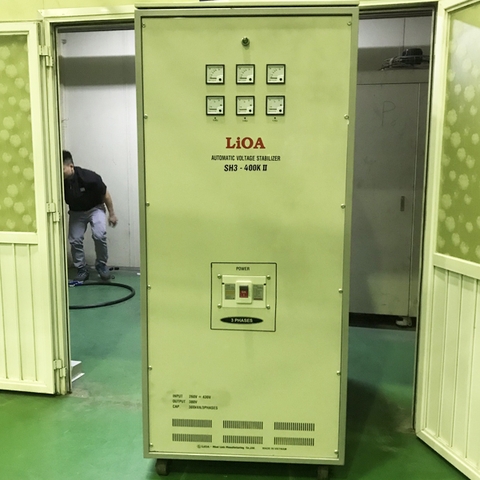 ỔN ÁP LIOA 400KVA 3 PHA 400KW SH3-400K II DẢI 260V-430V ĐỜI MỚI 2021