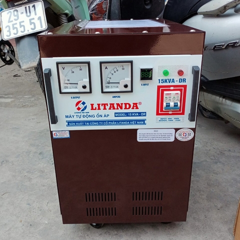 Ổn Áp Lioa Litanda 15KVA-DR Dải 90V-250V Mới Đồng Hồ Led 2 Aptomat