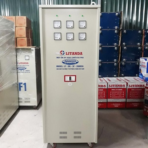 Ổn Áp Litanda 200KVA 3 Pha Dải 260V-430V 200KW Dây Đồng Giá Bao Nhiêu