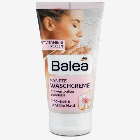 Sữa rửa mặt Balea hoa đào dành cho da khô và nhạy cảm