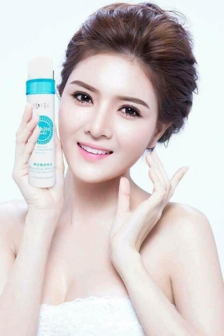 Kem kích trắng White Body Hàn Quốc