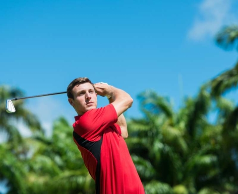 Bí quyết chơi golf hiệu quả hơn vào mùa hè