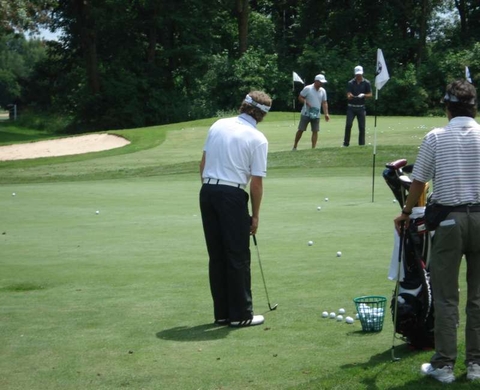 Hoàn cảnh nào khiến hủy hoặc dừng trận golf?