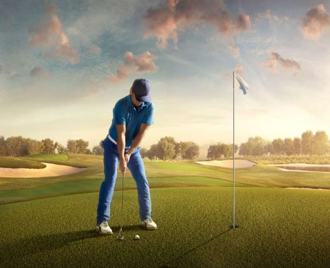 Sự đặc biệt của độ uốn cong gậy golf khi đánh