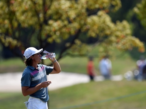 Top 10 phụ kiện chơi golf cần thiết cho mọi golfer