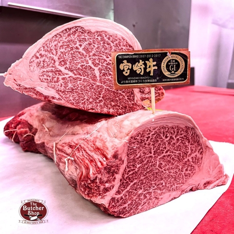 Quà tặng doanh nghiệp -Thăn Nội Bò Kobe Nhật A5- 6* - Kobe Tenderloin Beef