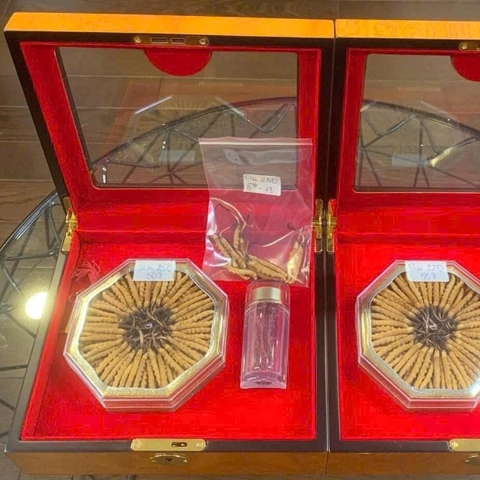 4- Giỏ quà tết- Đông Trùng Hạ Thảo Tây Tạng Nakhuc