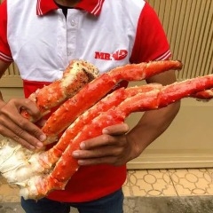 Chân Cua Hoàng Đế Háp chín - Red King Grab