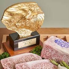 3- Hộp Quà Tết - 1 cây bò Wagyu 4-5 kg bò Wagyu A5 Nhật Hộp gỗ